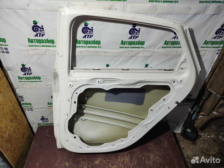 Дверь задняя правая KIA K5