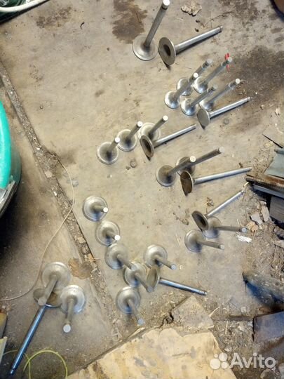 Клапана газон новые с отк