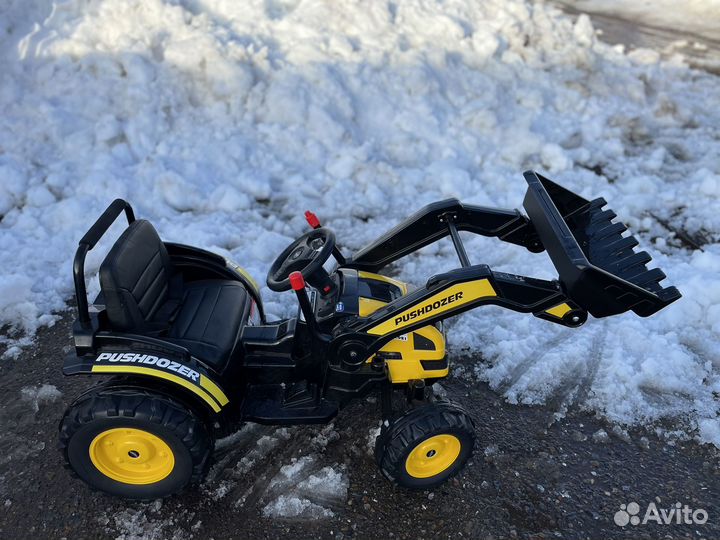 Электромобиль трактор