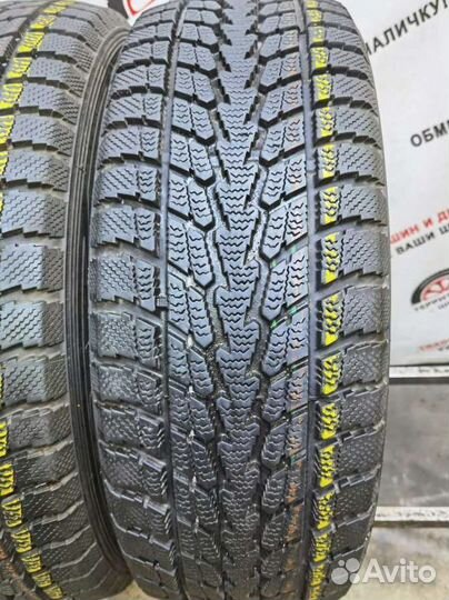 Toyo Tranpath A/T 215/60 R17 96Q
