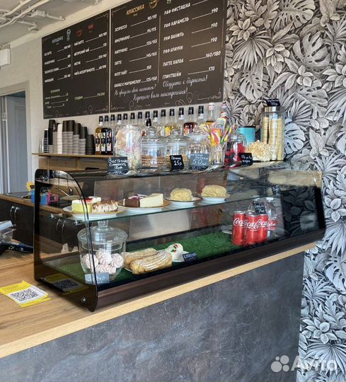 Витрина настольная холодная Carboma 1,4м