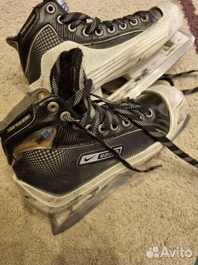 Хоккейные коньки вратарские bauer supreme