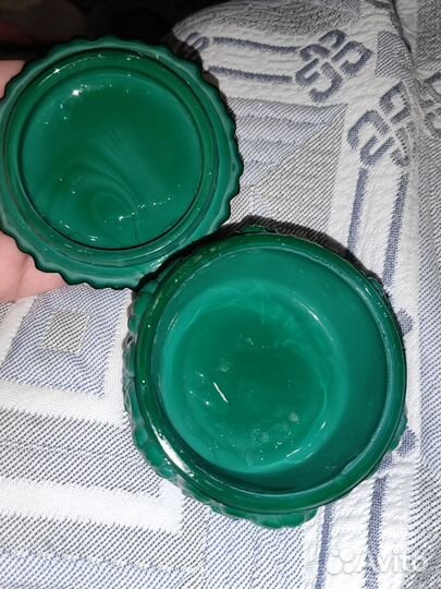 Антикварная шкатулка Хризантема