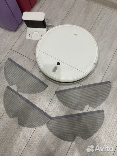 Продам робот пылесос xiaomi vacuum-mop