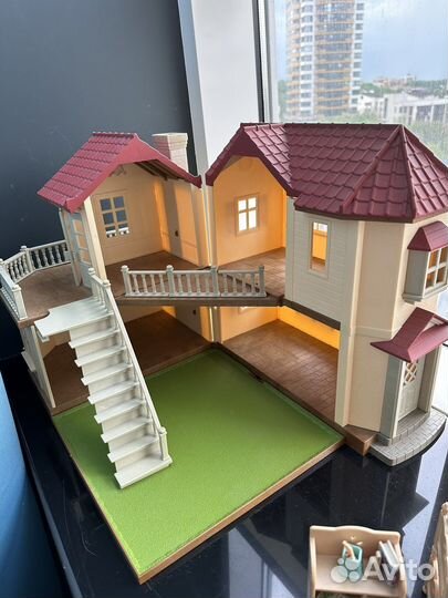 Sylvanian families большой дом со светом