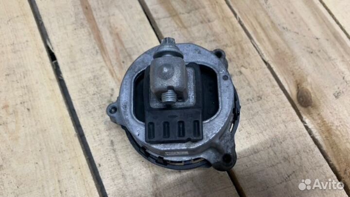 Опора двигателя левая Bmw X3 G01 B47D20B 2018