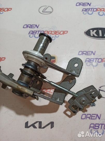 Рычаг стояночного тормоза Kia Ceed JD 1.6 G4FG