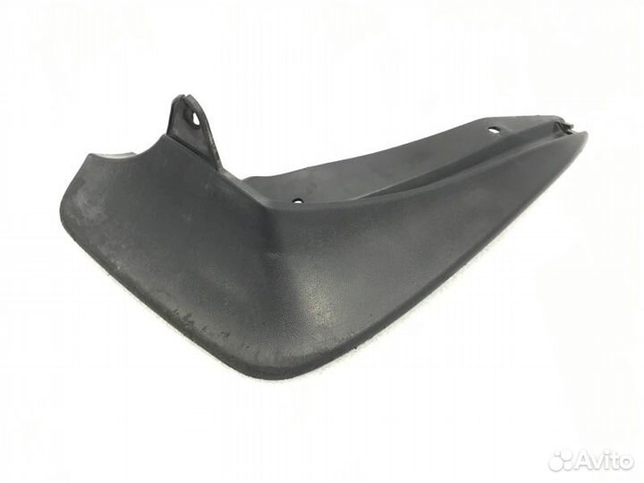 Брызговик задний правый Skoda Octavia 1.6 cwva