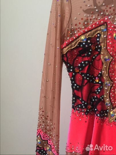 Купальник для художественной гимнастики