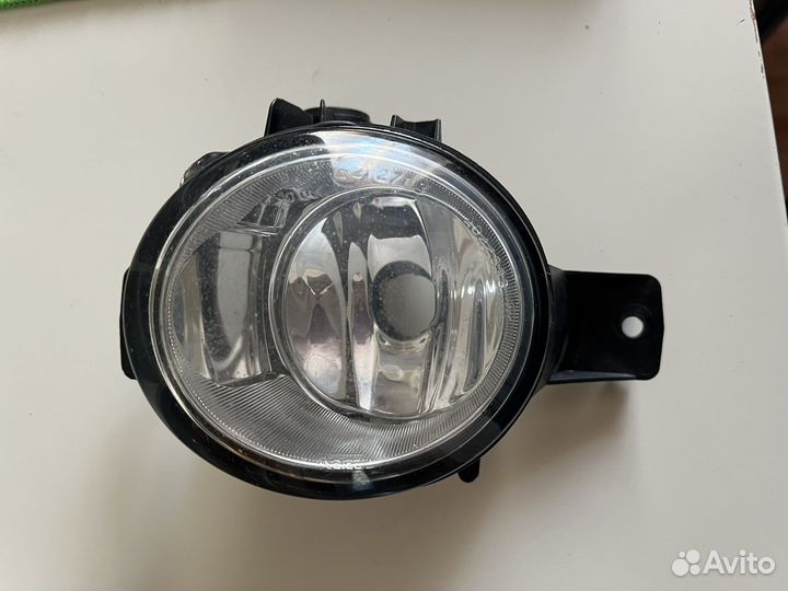 Левая противотуманная фара bmw x6 2009 года