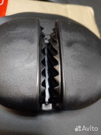 Якорный рым для лодки