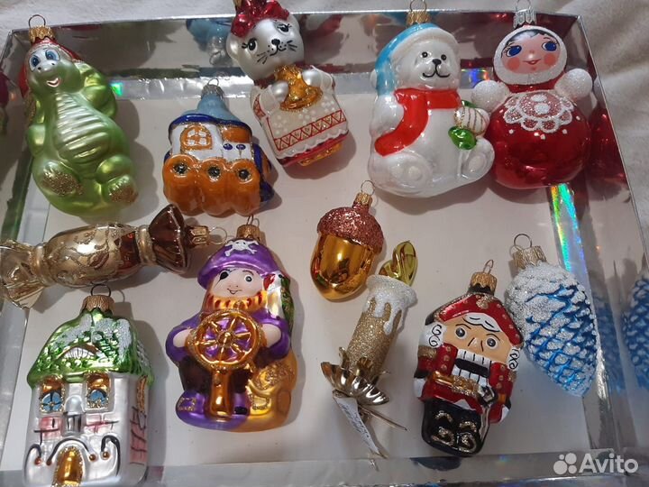 Елочные игрушки