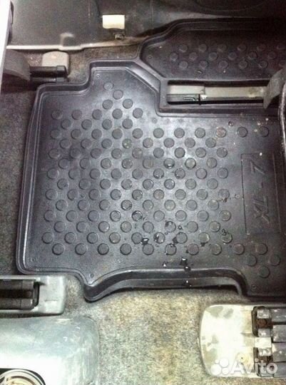 Коврики Suzuki Grand Vitara XL7 2001-2006