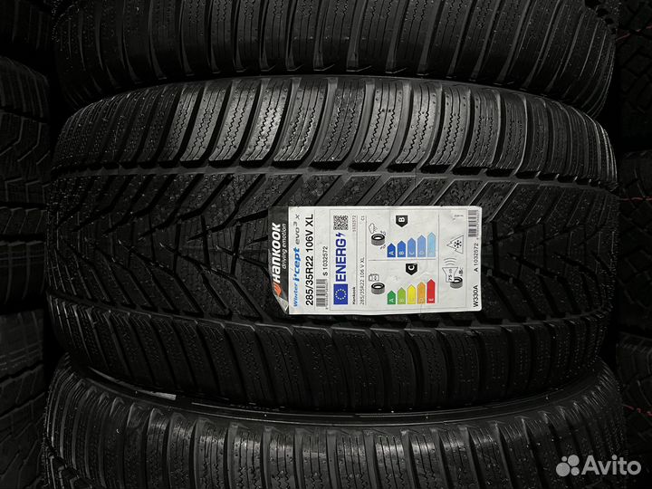 Hankook Winter I'Cept Evo 3 X W330A 285/35 R22 и 315/30 R22 106V