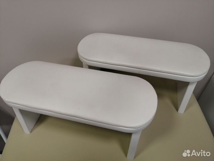 Подставка для рук маникюрная