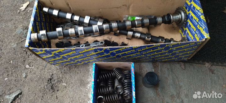 Распредвалы Паджеро 3