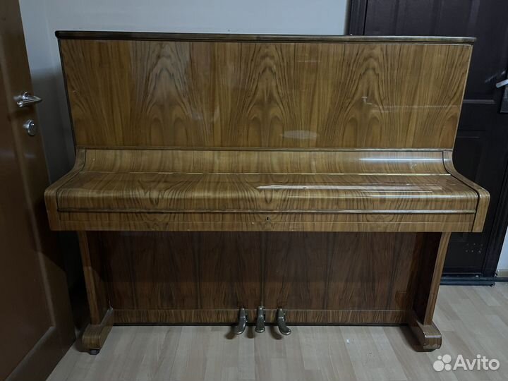 Пианино Weinbach