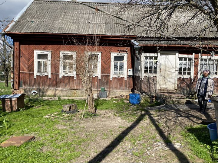 Дом 100 м² на участке 4,05 га