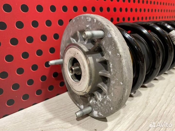 Амортизатор задний Bmw 5 G30 2018