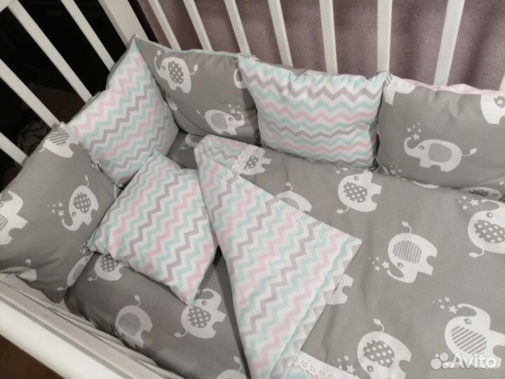 Бортики в детскую кроватку