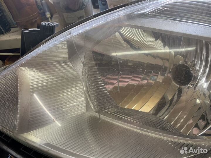 Фара левая Nissan tiida с11 оригинал
