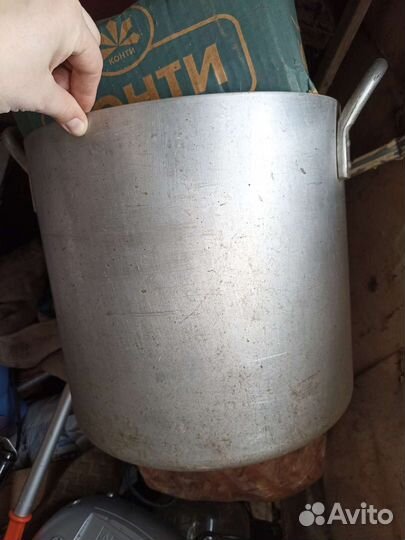 Фляги, лари металлические