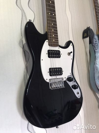 Электрогитара Squier by Fender Bullet Mustang