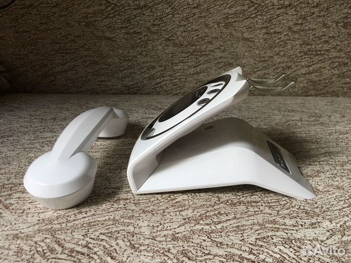 Продам радиотелефон Sagemcom Sixty