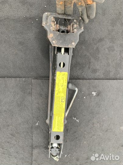 Домкрат Порше Кайен 955/957.Туарег