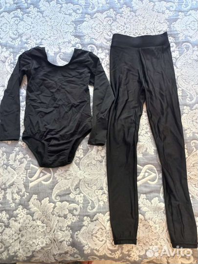 Гимнастический костюм для девочки на 4-5лет