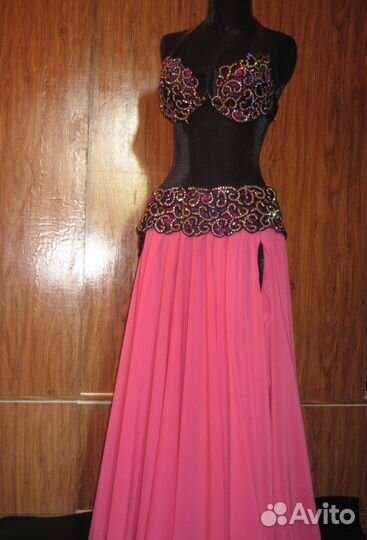 Продаю костюм для восточных танцев