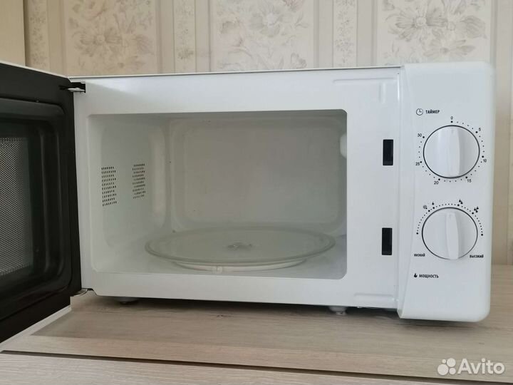 Микроволновая печь Leran