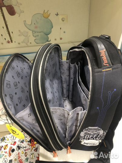 Портфель школьный ортопедический