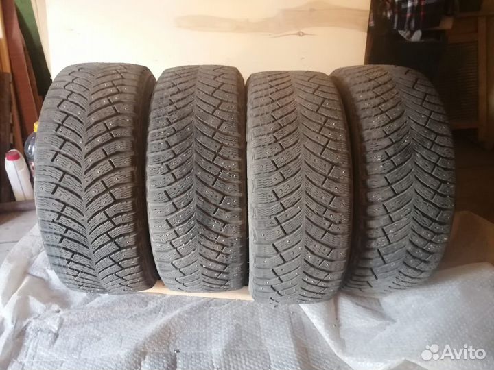 Michelin X-Ice North 4 235/45 R18