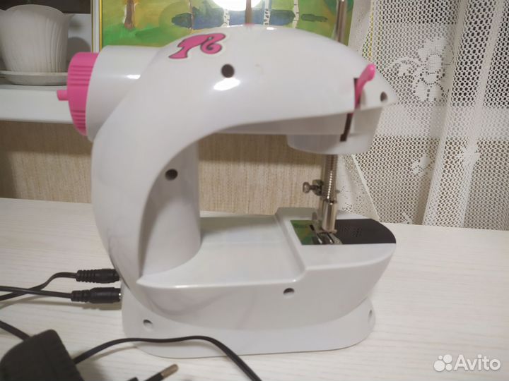 Детская швейная машинка