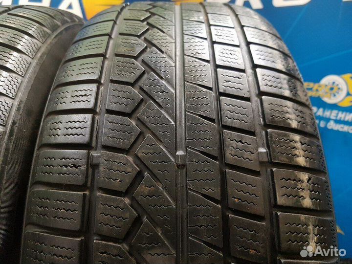 Toyo Open Country W/T 235/60 R17