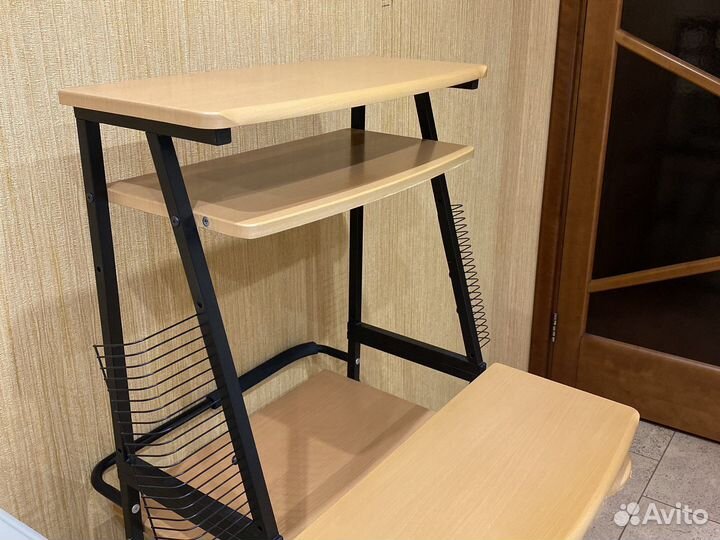 Рабочее место для компьютера