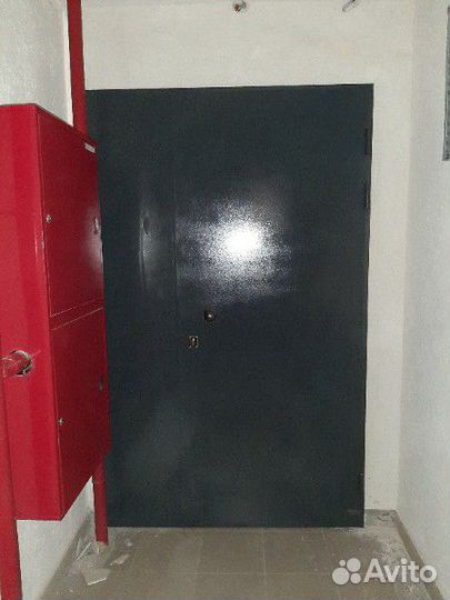 Стальная Тамбурная дверь