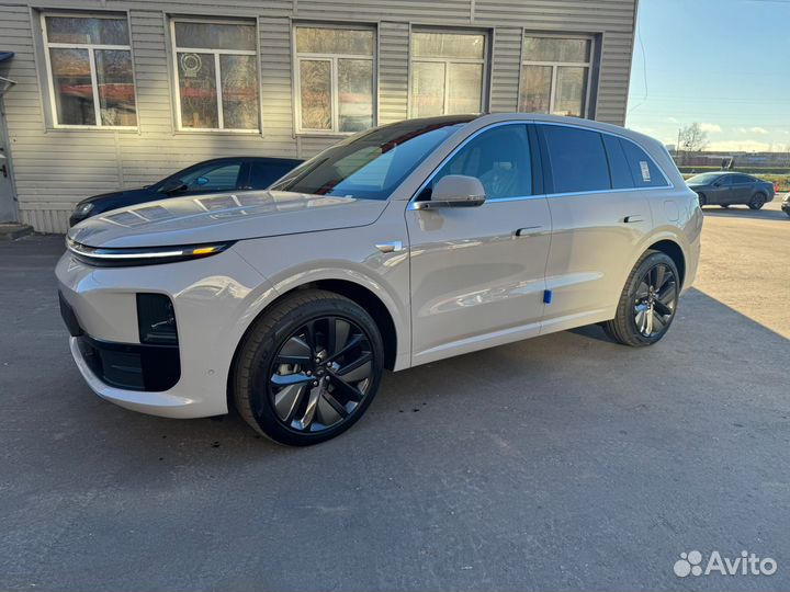 LiXiang L6 1.5 AT, 2024, 21 км