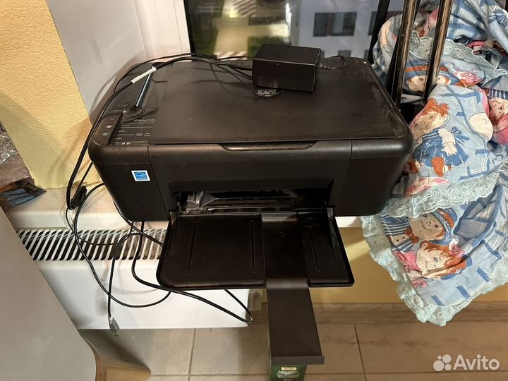 Принтер цветной HP deskjet F2483