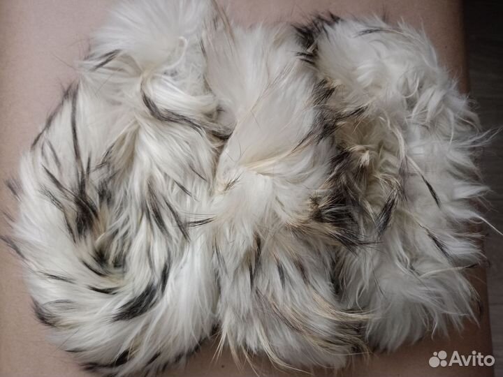 Меховой воротник и манжеты