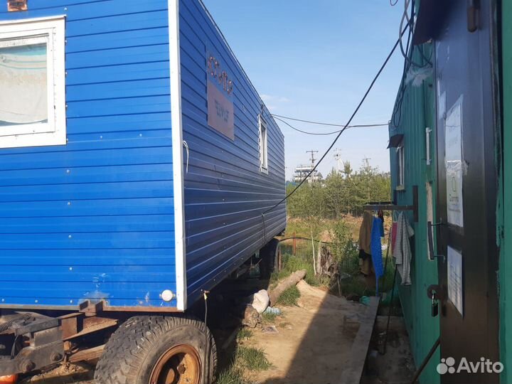 Вагон на колесах