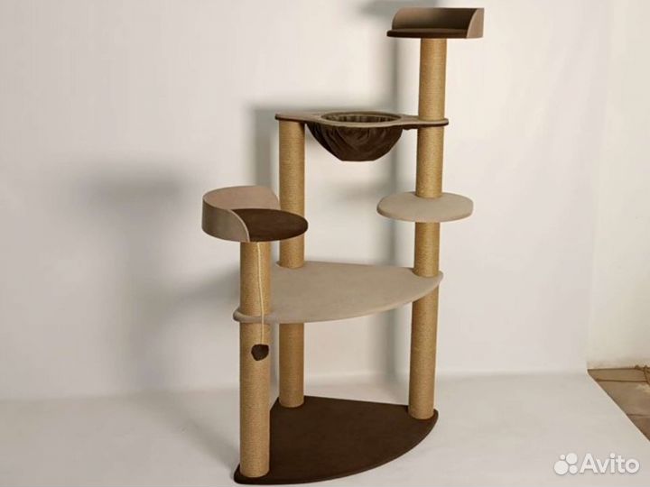 Домик с когтеточкой для кошки