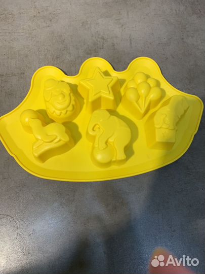 Форма силиконовая для выпечки
