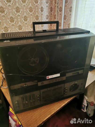 Катушечный магнитофон Астра 110