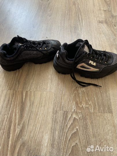 Кроссовки для девочки