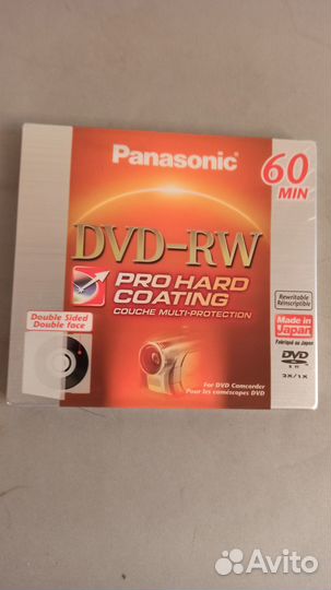 DVD Видеокамера VDR-D150EE