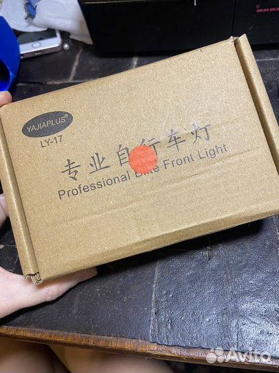 Велосипедный фонарик фонарь 2000Мам, зарядка