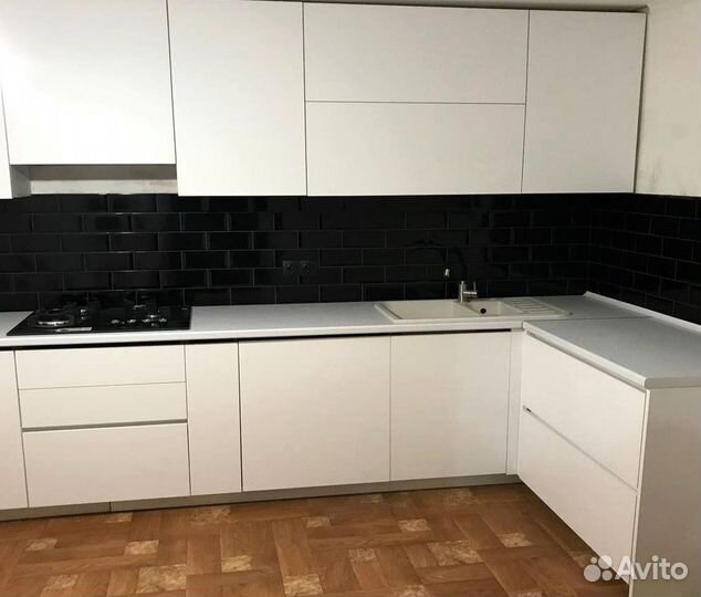 Кухонный гарнитур угловой на заказ