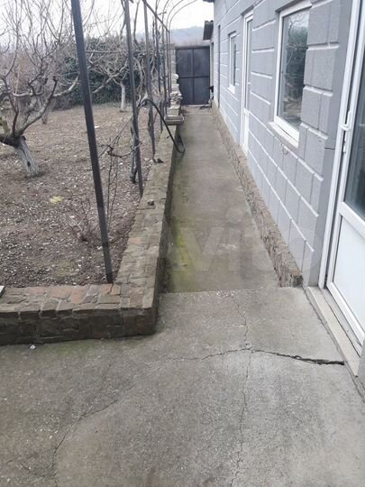 Дом 250 м² на участке 12 сот.